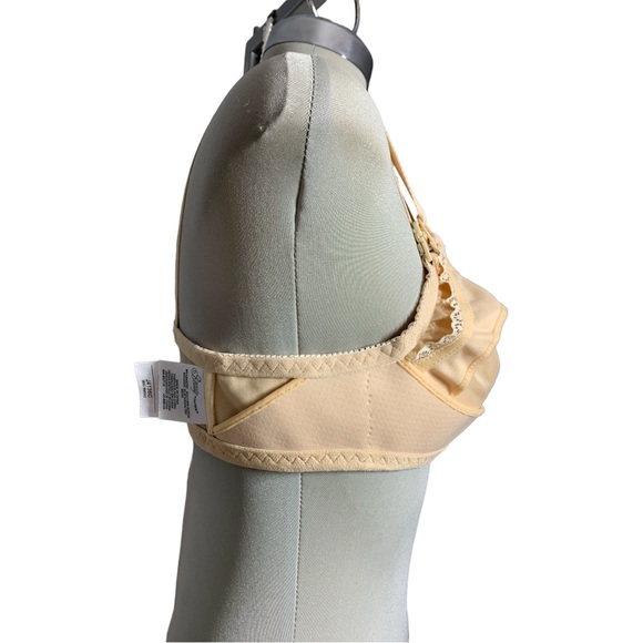 BEAUTY Maternity Beige Bra Size 36C - Picture 6 of 15